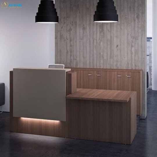 Quầy lễ tân 032